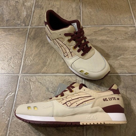 asics beige sneakers